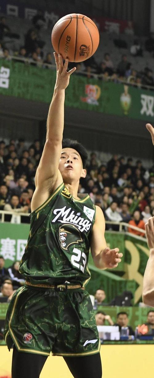 1xBit体育在线-西雅图海湾者防线稳固,力拼卡尔蒂斯全力拿分的简单介绍