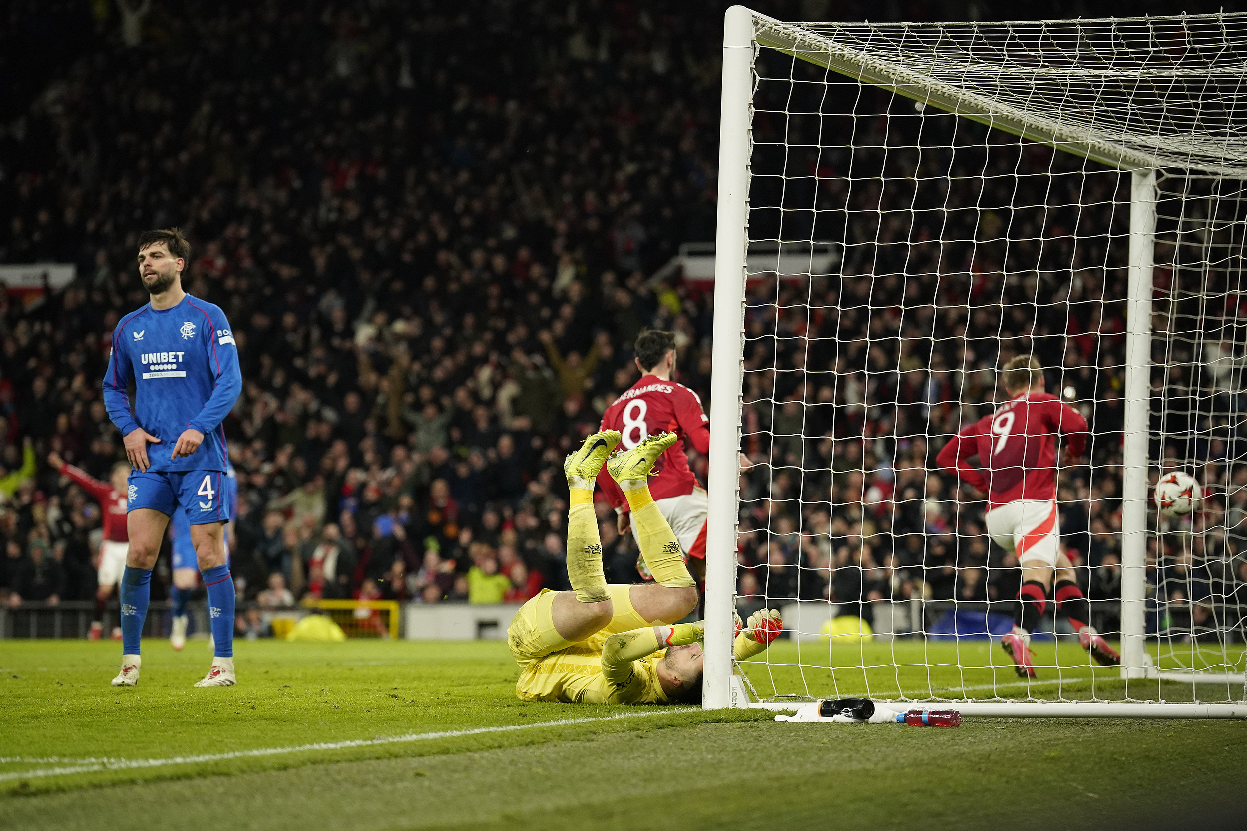 1xBit体育app下载地址-包含曼联客场不敌强敌，遭遇重创的词条