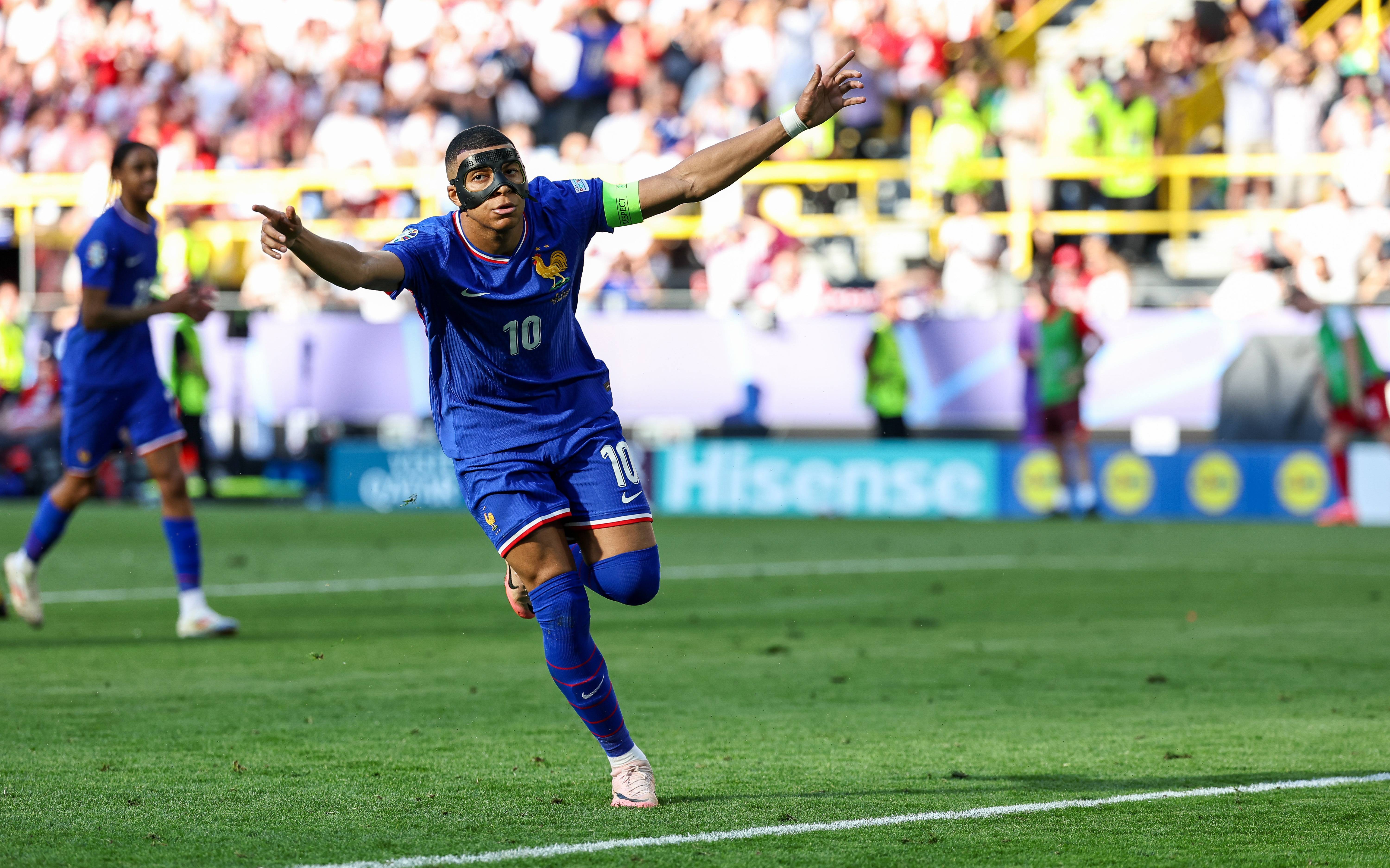 芬兰战胜爱沙尼亚，欧洲杯预选赛轻松取胜