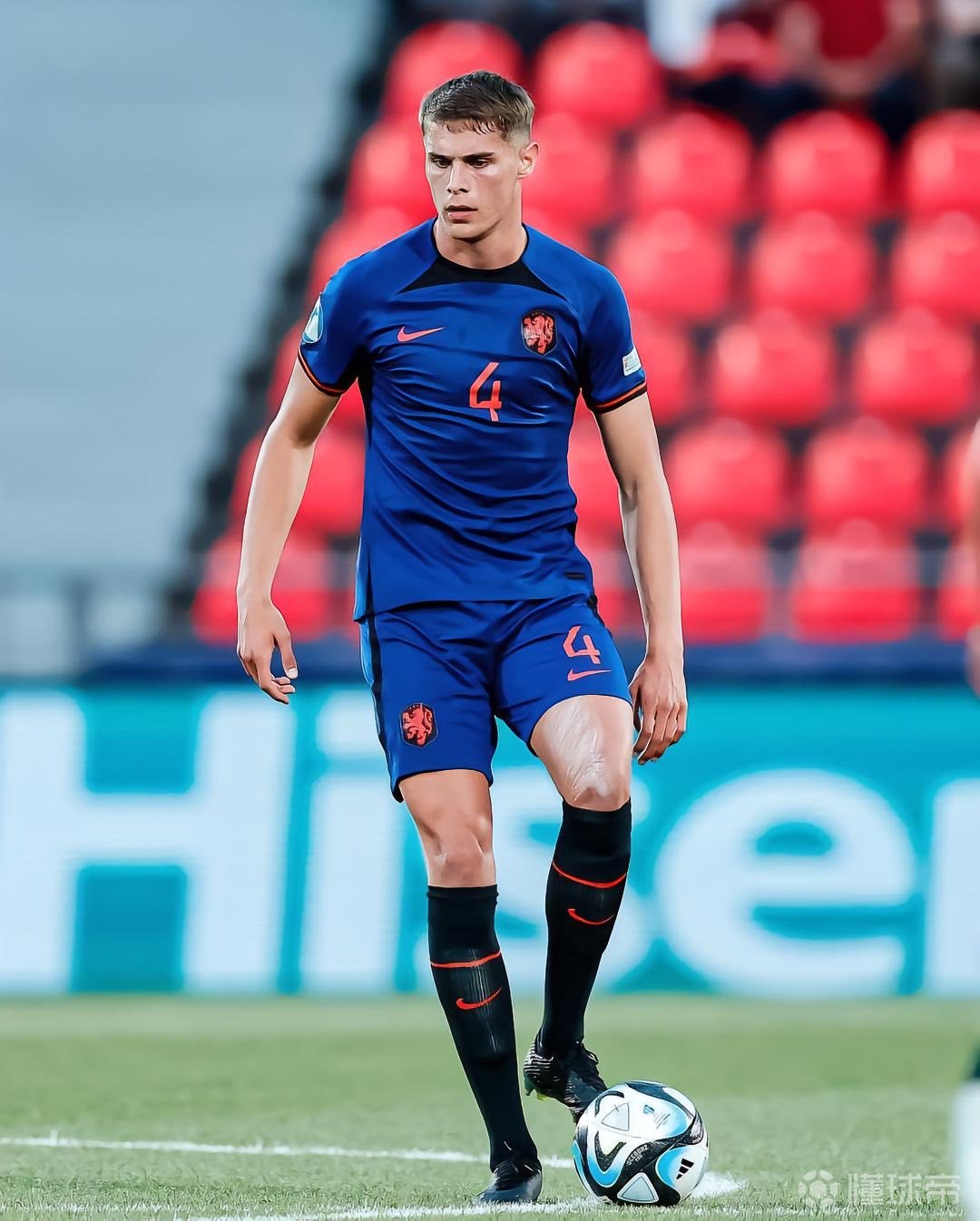 1xBit体育官方登录入口-沃尔夫斯堡球员迎来出色状态