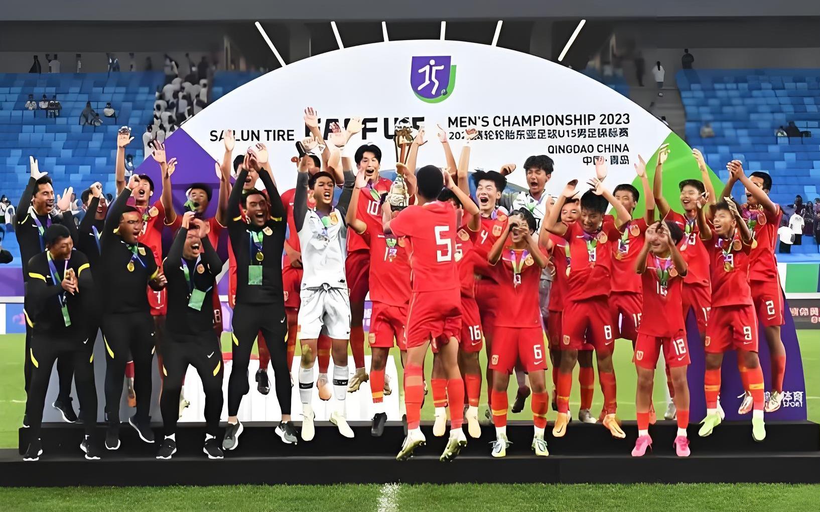 沙特球队在亚冠比赛中突围出击