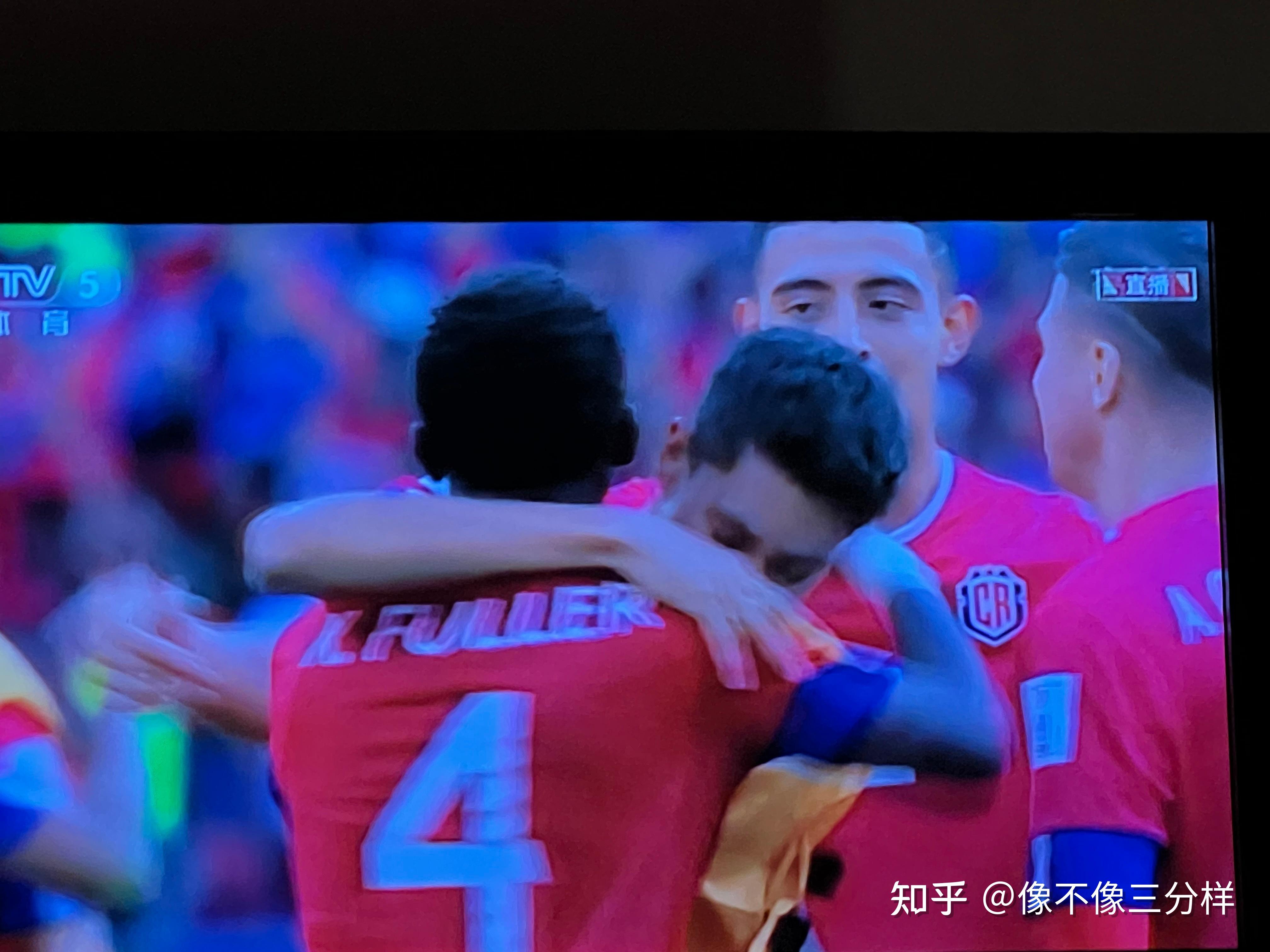 包含多特蒙德遭遇输球苦果,卫冕称号岌岌可危的词条 包含多特蒙德遭遇输球苦果,卫冕称号岌岌可危的词条