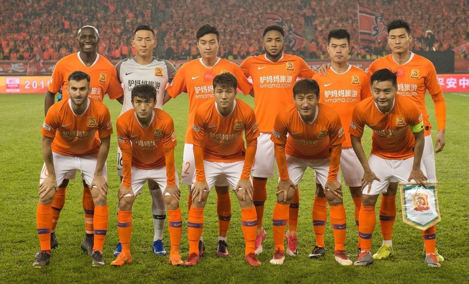 关于上港对阵武汉卓尔，再次拿下百分百的信息