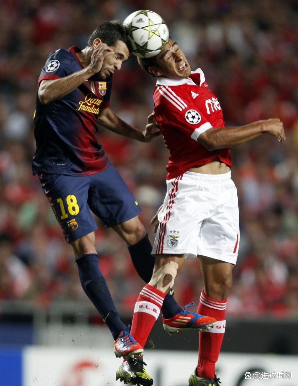 包含巴塞罗那遭遇史上最惨败，欧冠比赛宣告终结，球迷心痛的词条