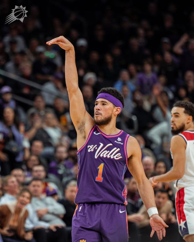 太阳逆转活塞,布克三分球稳中有进 太阳逆转活塞,布克三分球稳中有进